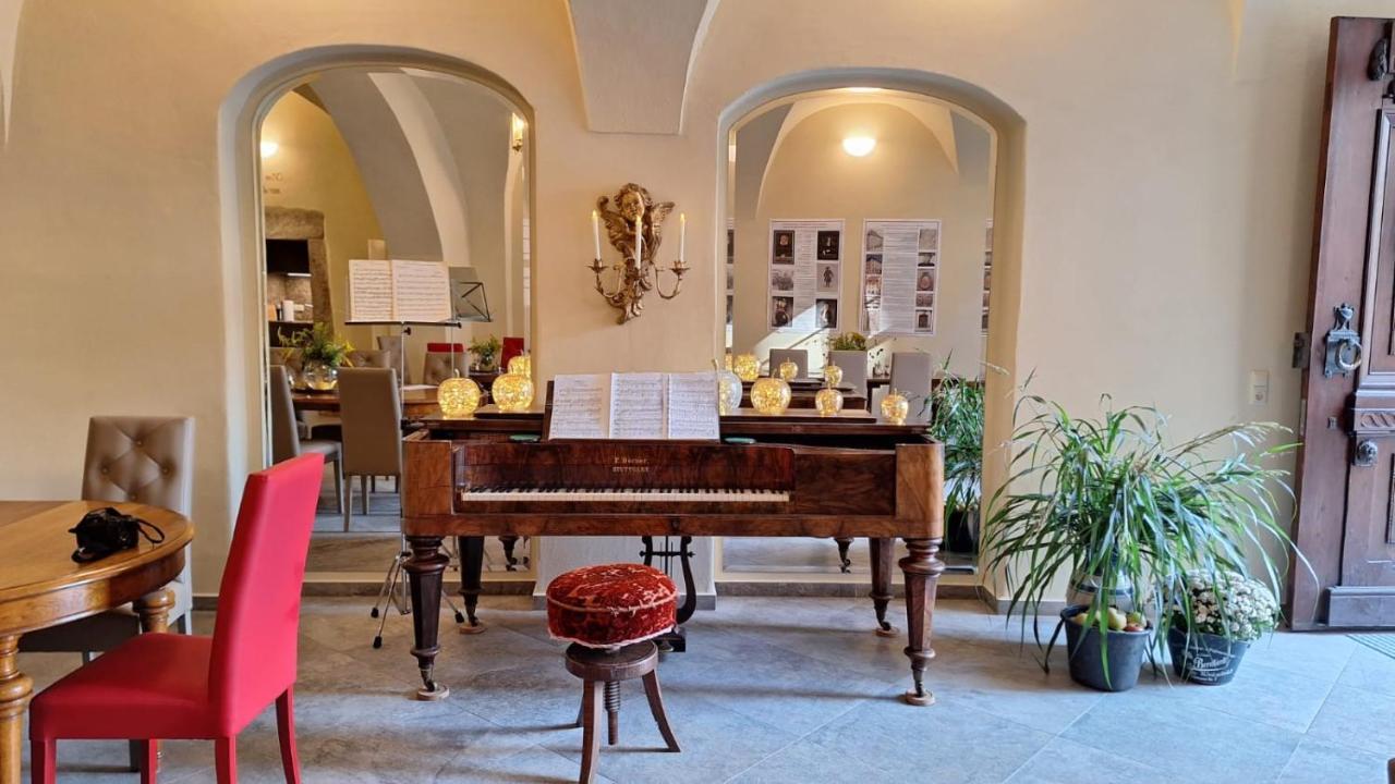 Stadtpalais Bellevue-Suite 3- Zimmer- Maisonettewohnung Mit Dachterrasse Maximal 4 Personen Budziszyn Zewnętrze zdjęcie