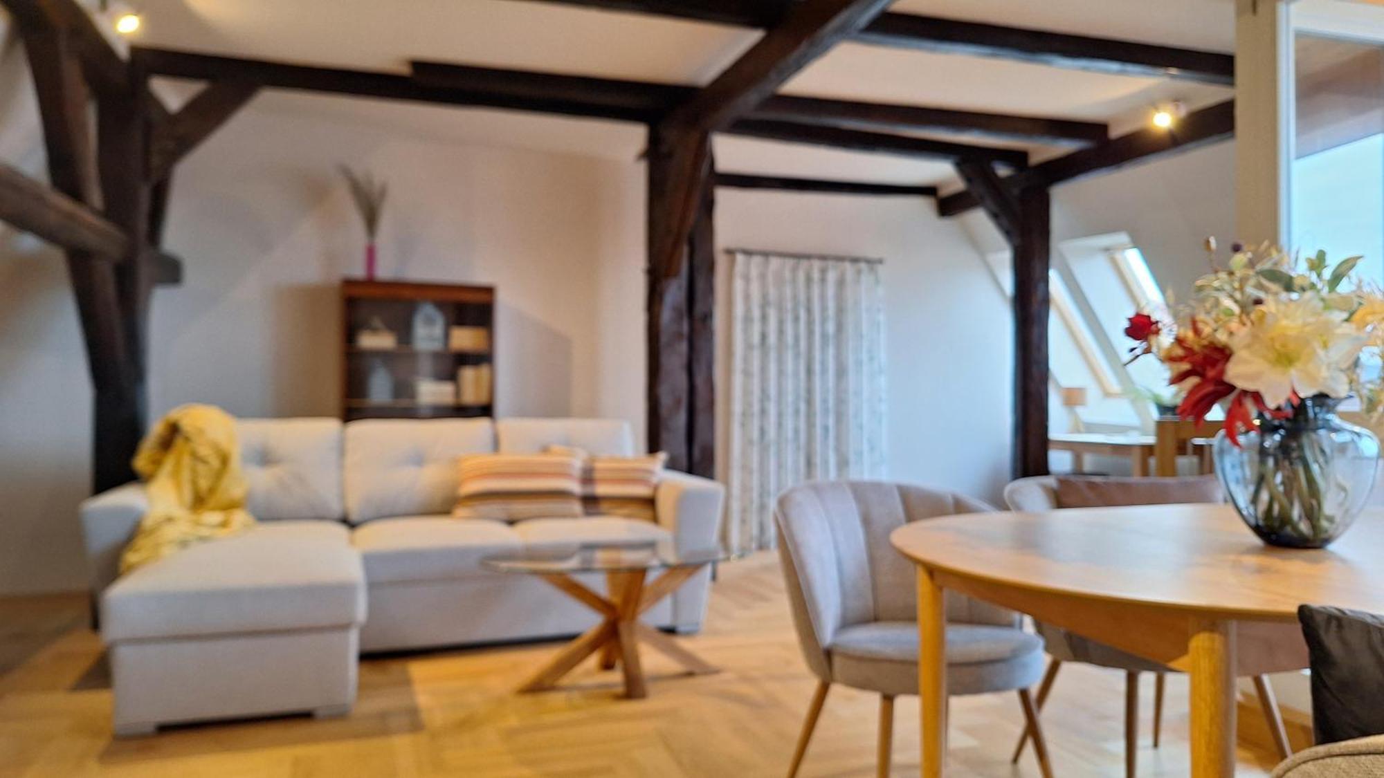 Stadtpalais Bellevue-Suite 3- Zimmer- Maisonettewohnung Mit Dachterrasse Maximal 4 Personen Budziszyn Zewnętrze zdjęcie