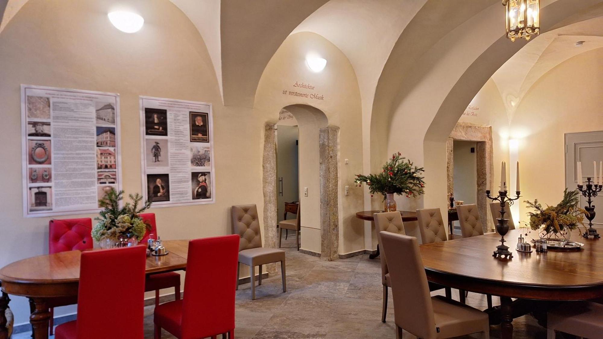 Stadtpalais Bellevue-Suite 3- Zimmer- Maisonettewohnung Mit Dachterrasse Maximal 4 Personen Budziszyn Zewnętrze zdjęcie