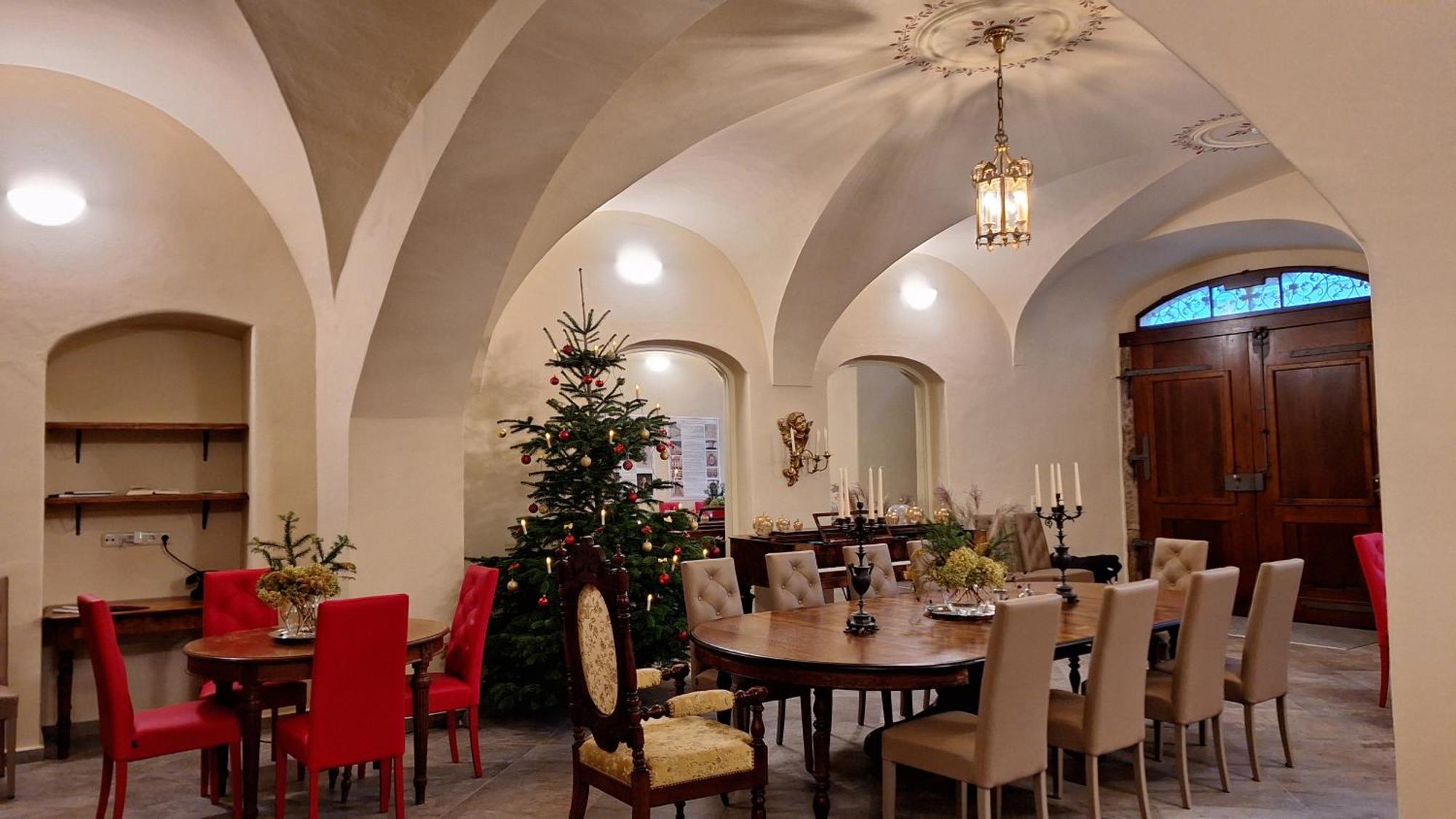 Stadtpalais Bellevue-Suite 3- Zimmer- Maisonettewohnung Mit Dachterrasse Maximal 4 Personen Budziszyn Zewnętrze zdjęcie