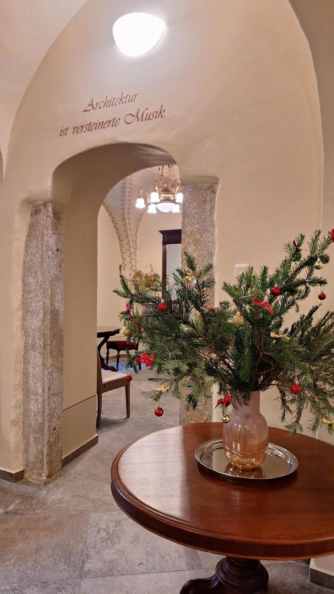 Stadtpalais Bellevue-Suite 3- Zimmer- Maisonettewohnung Mit Dachterrasse Maximal 4 Personen Budziszyn Zewnętrze zdjęcie
