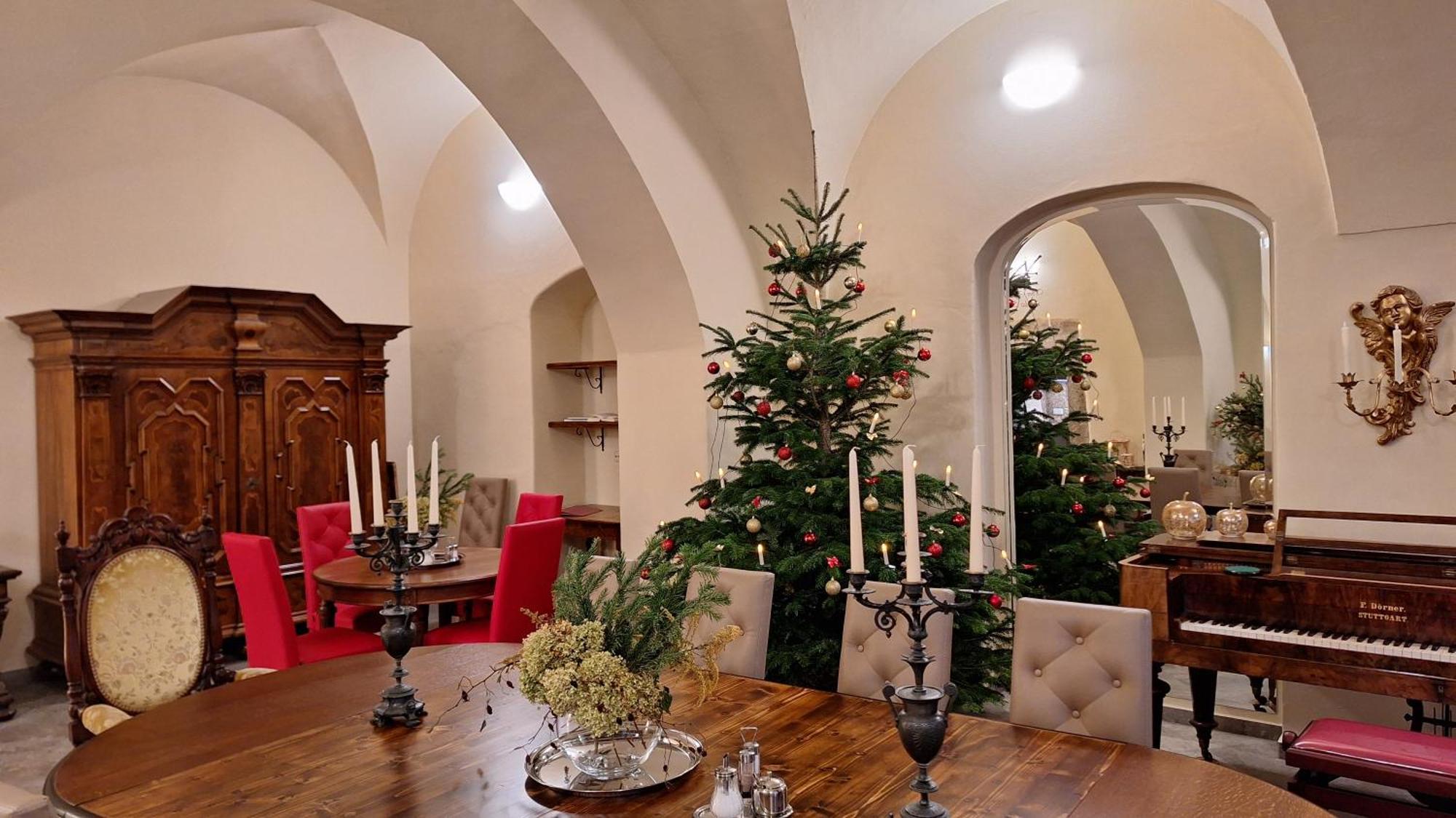 Stadtpalais Bellevue-Suite 3- Zimmer- Maisonettewohnung Mit Dachterrasse Maximal 4 Personen Budziszyn Zewnętrze zdjęcie